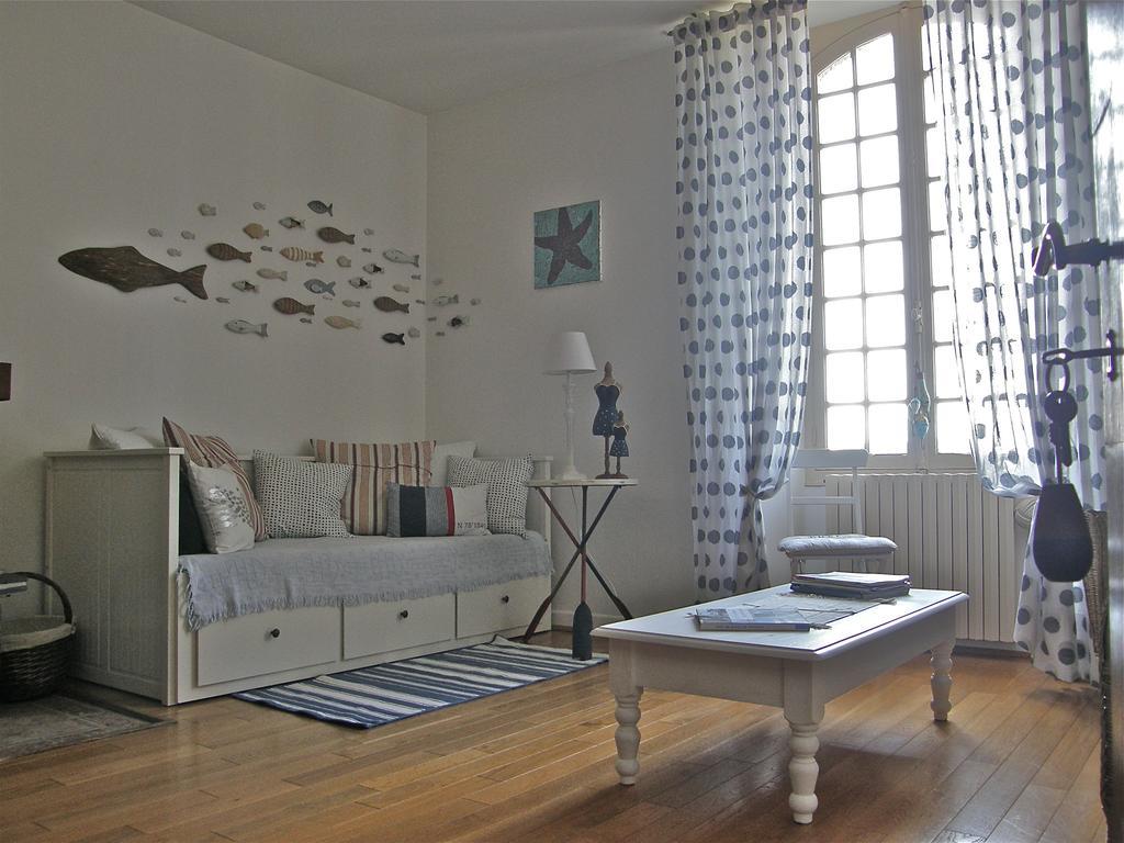 Chambres D'Hotes Domaine De La Brette Moncrabeau Екстериор снимка